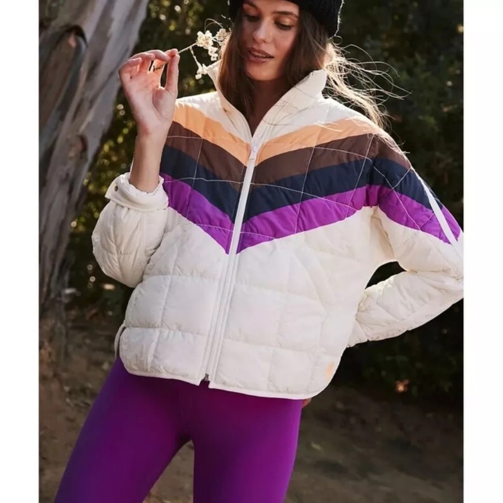 Free People Movement Hatch Printed Puffer Jacket Ivory Chevron Combo Size XS NWT